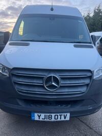 MERCEDES-BENZ SPRINTER